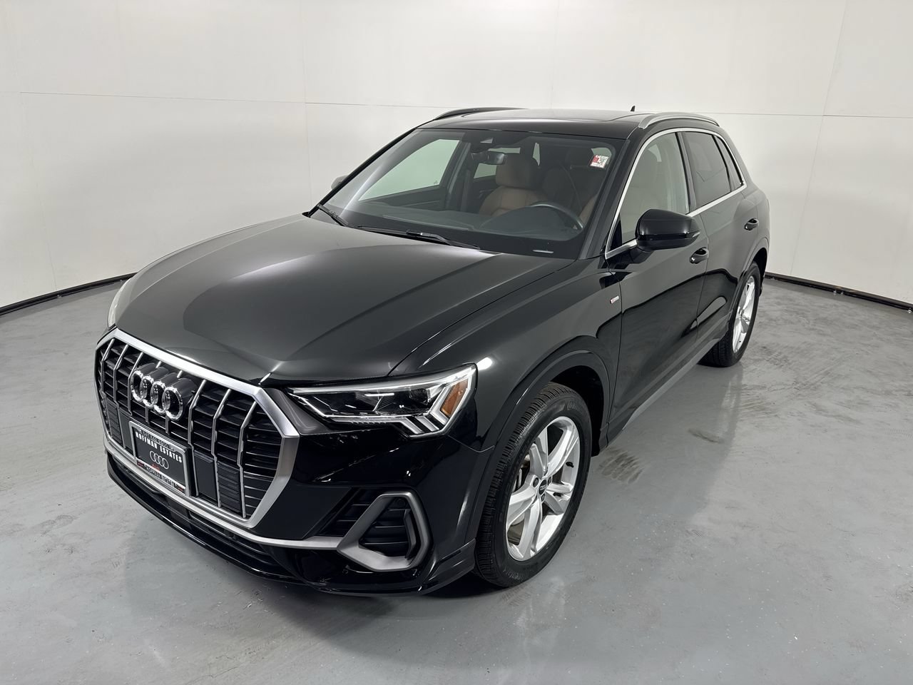 Used 2022 Audi Q3 2.0T Premium Plus w/ Premium Plus Package AWD/4WD image 24
