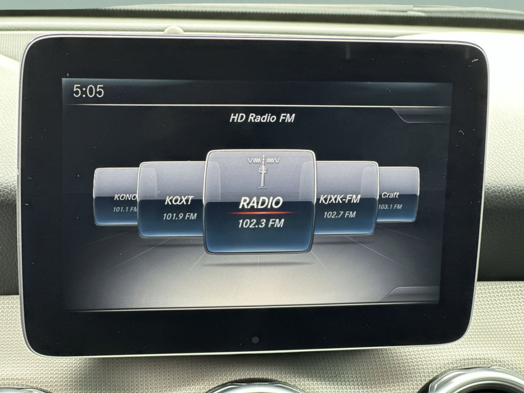 Used 2018 Mercedes-Benz GLA 250 image 27