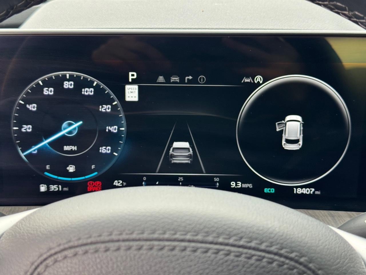 Used 2024 Kia Telluride SX Prestige w/ Towing Package image 20