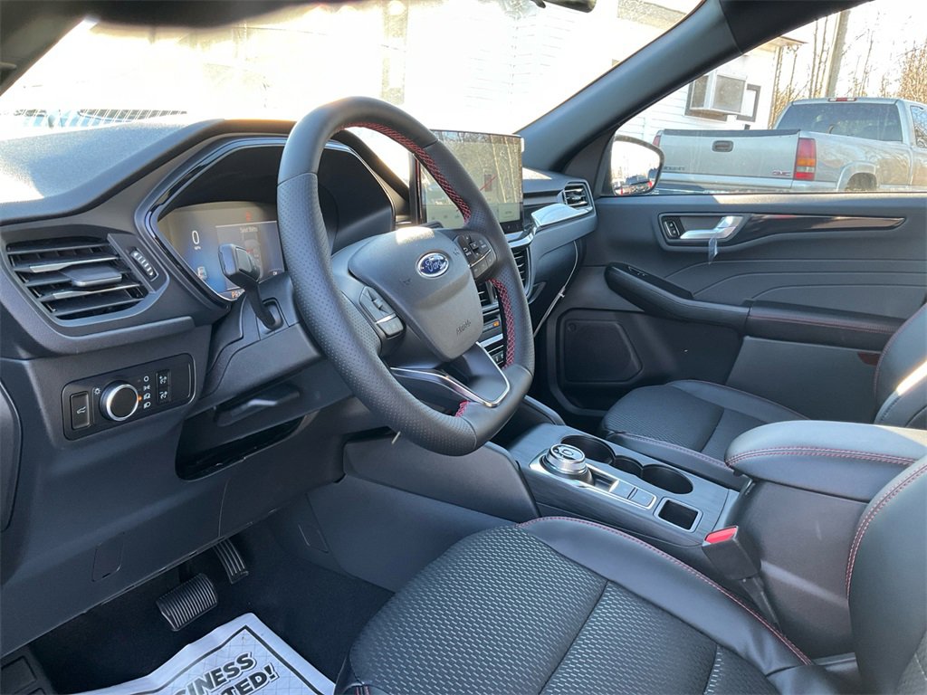 New 2026 Ford Escape ST-Line w/ Tech Pack #1 image 15