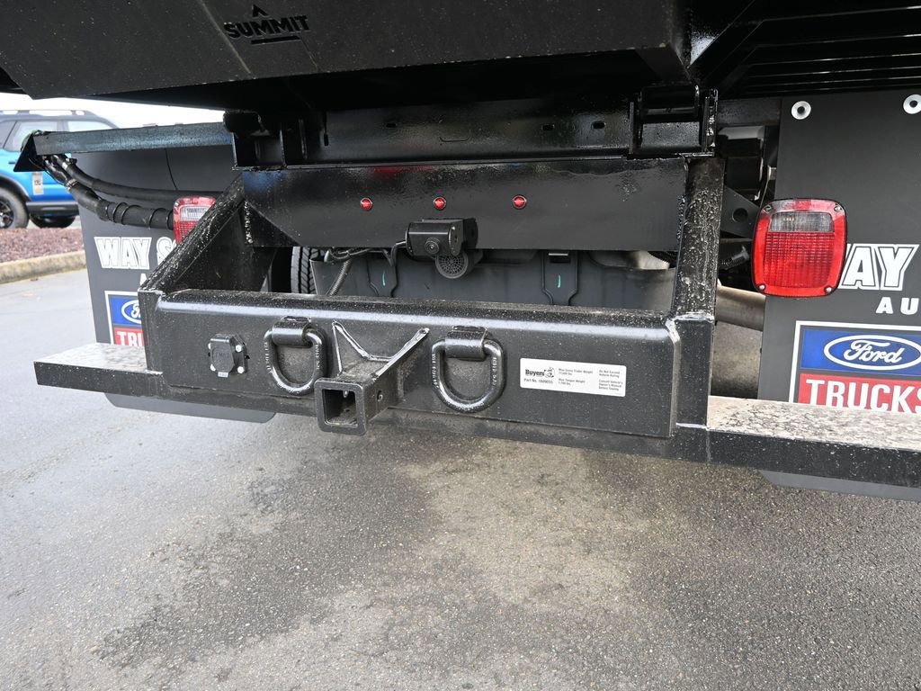 New 2025 Ford F550 4x4 Regular Cab Super Duty image 28