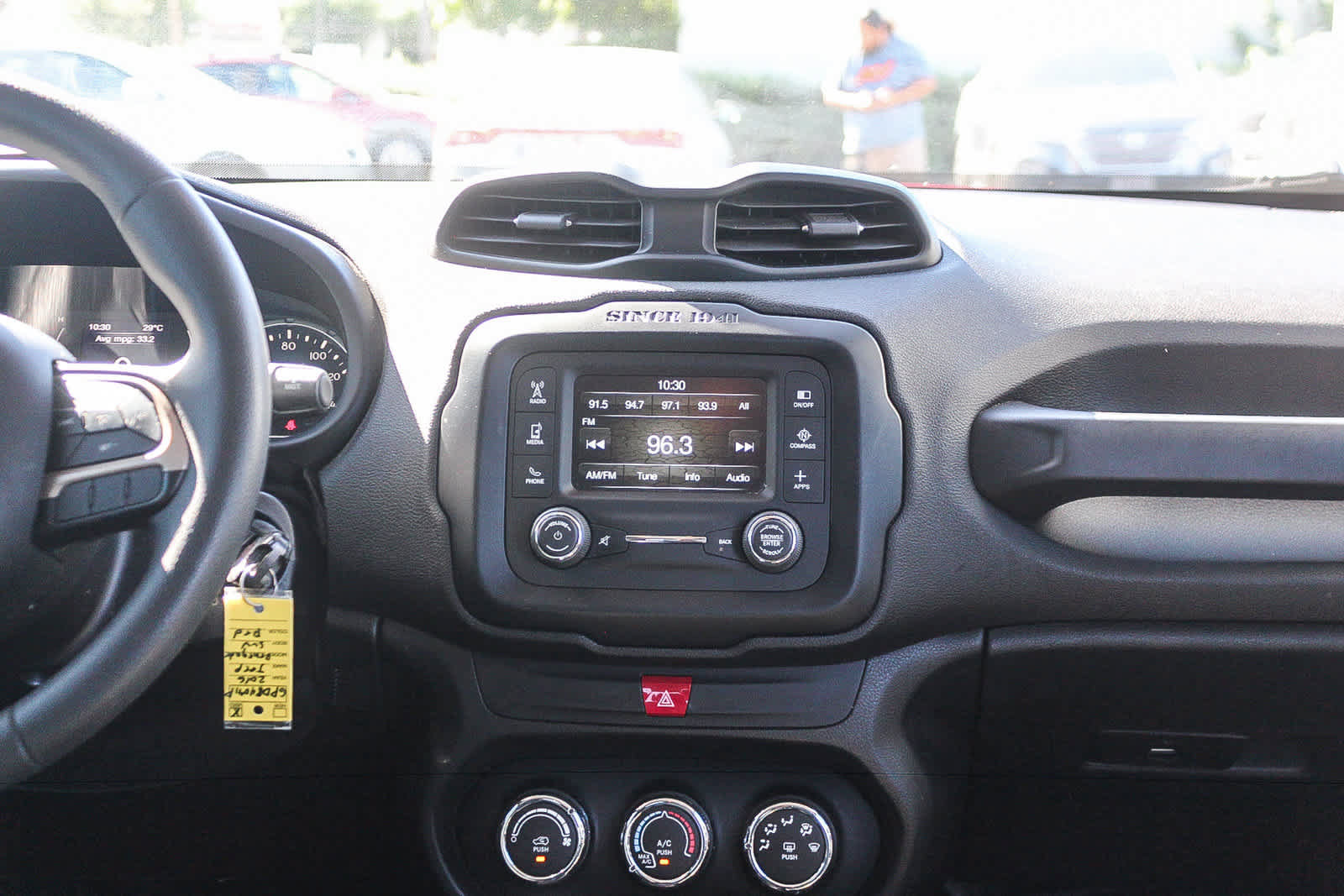 Used 2016 Jeep Renegade Sport w/ Power & Air Group FWD image 17