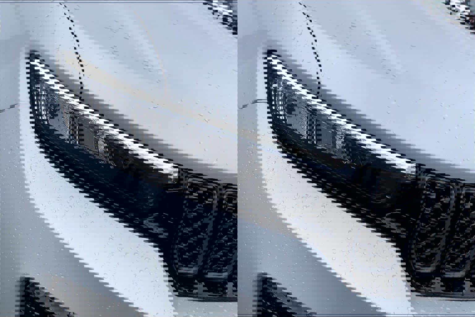 Used 2025 Jeep Grand Cherokee Summit w/ Obsidian Package image 28