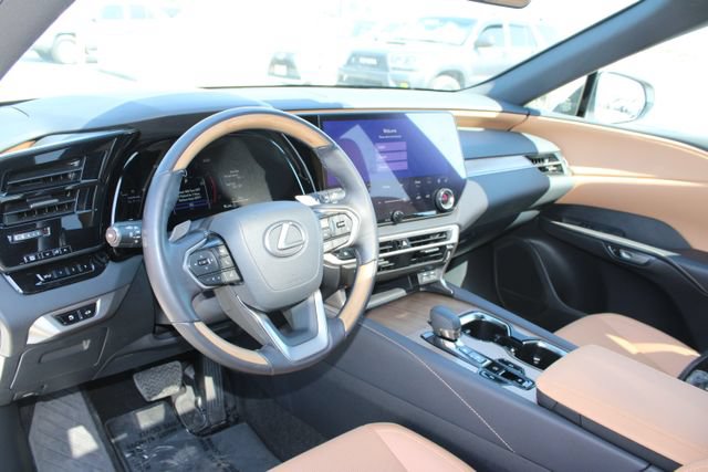 Certified 2025 Lexus RX 350 Premium FWD image 12