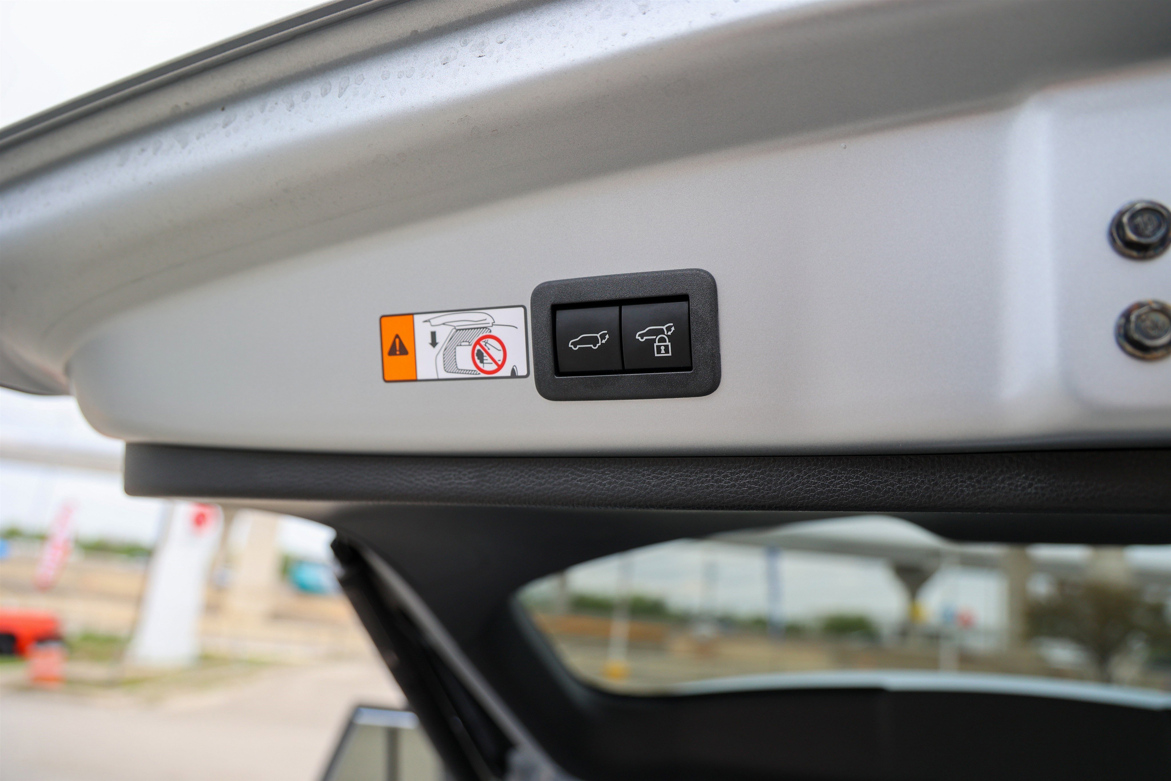 Used 2026 Toyota Corolla Cross XSE w/ Convenience Package image 43