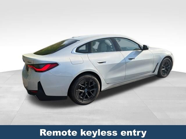 Used 2022 BMW i4 eDrive40 image 6