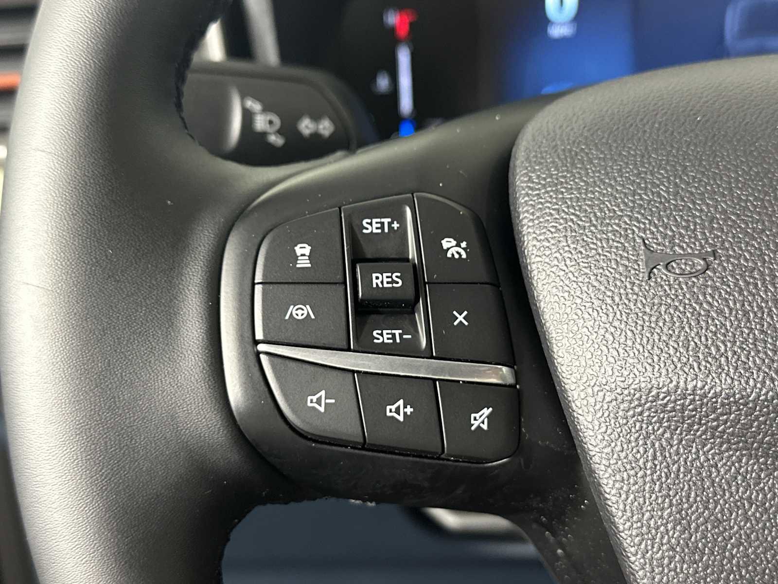 Used 2025 Ford Maverick Lariat image 27