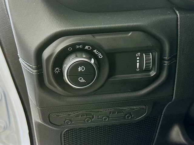 New 2025 Jeep Gladiator Sport image 10