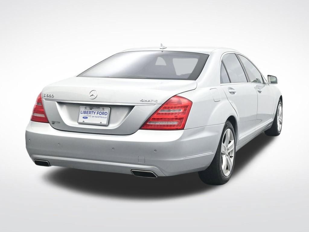 Used 2011 Mercedes-Benz S 550 4MATIC image 7