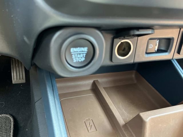 Used 2022 Ford Maverick Lariat w/ Lariat Luxury Package FWD image 40