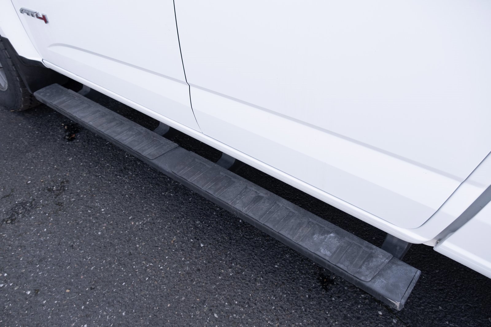 Used 2021 GMC Canyon AT4 image 29