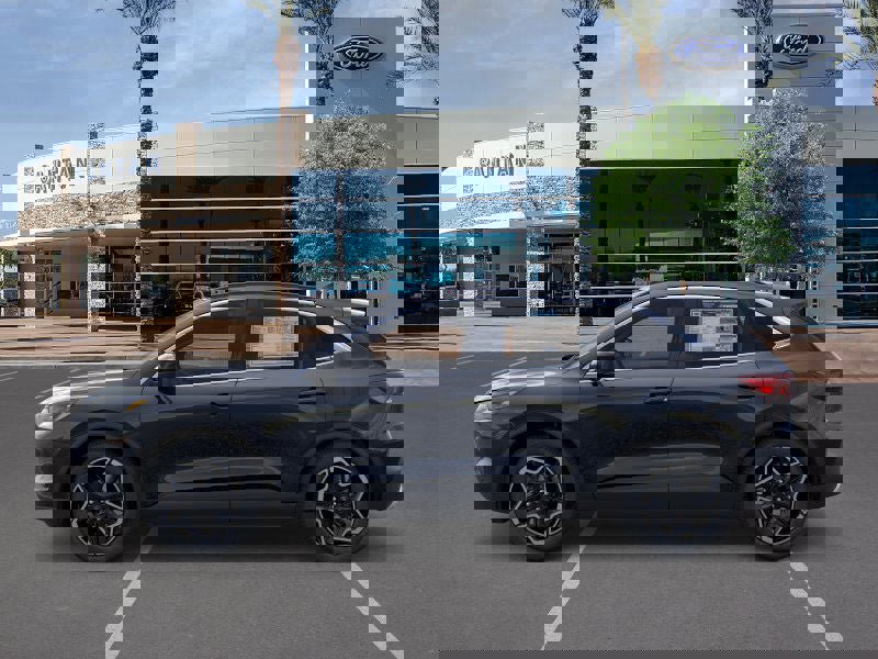 New 2026 Ford Escape Platinum w/ Premium Technology Package image 3