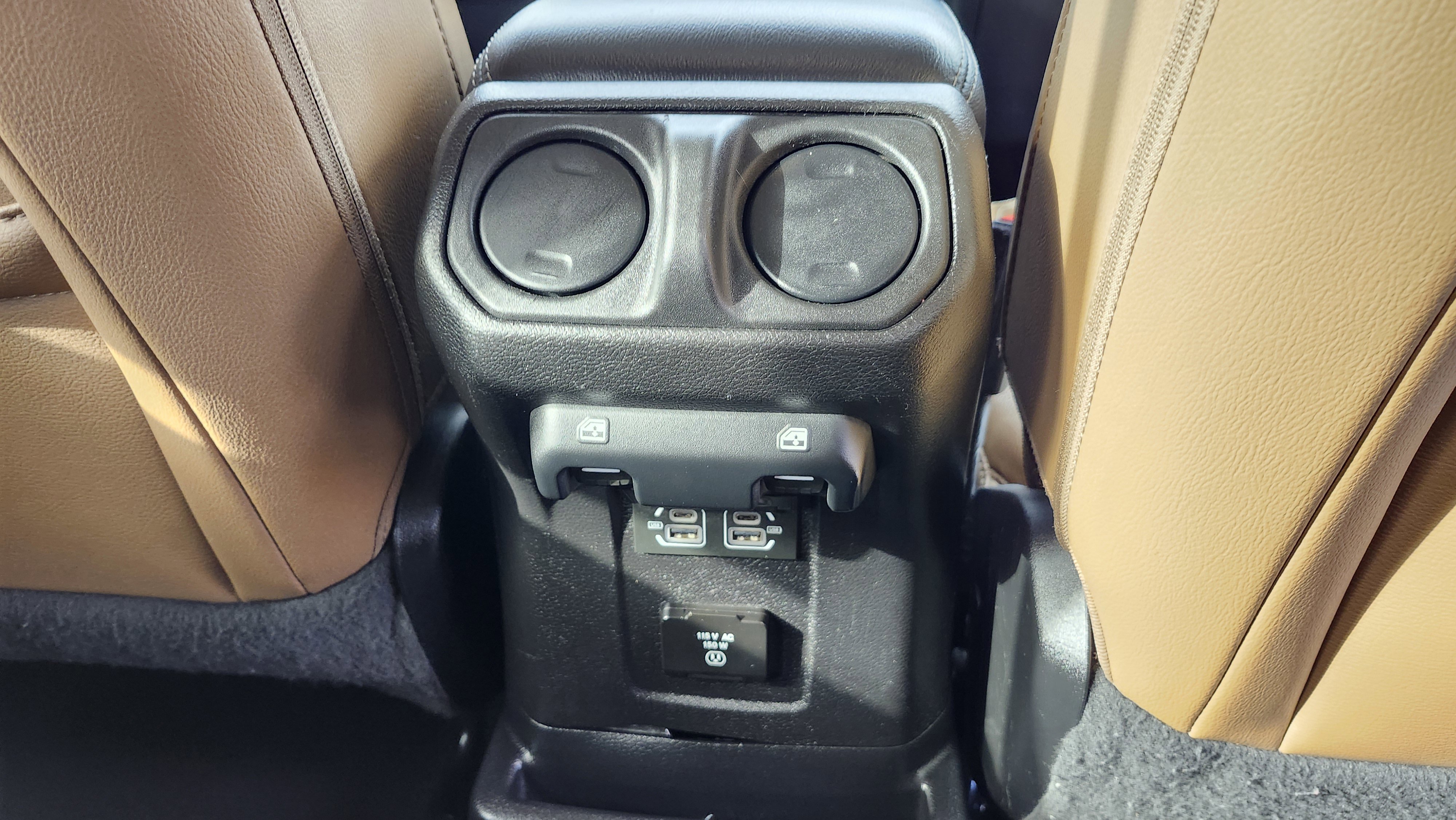 Used 2021 Jeep Wrangler Unlimited Sahara w/ Cold Weather Group image 22