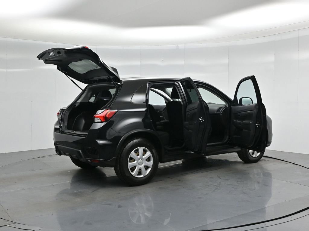 Used 2021 Mitsubishi Outlander Sport ES image 4