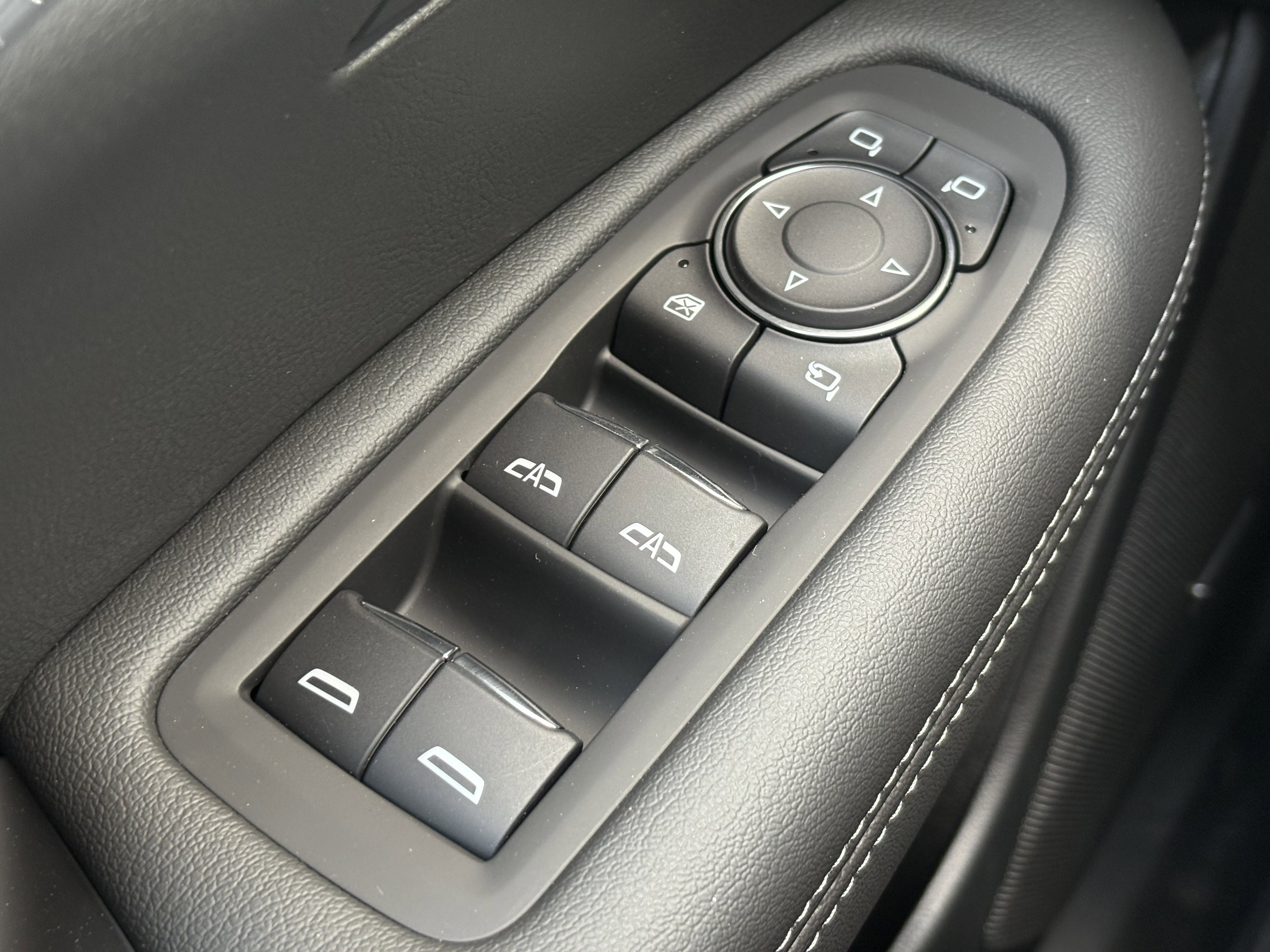 New 2025 Cadillac XT6 Premium Luxury w/ Technology Package image 34