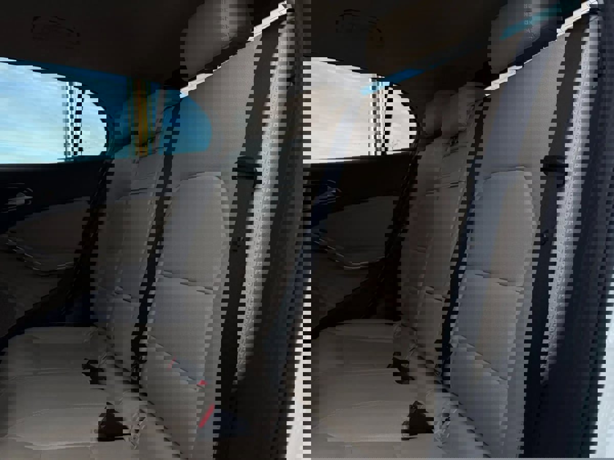 Used 2015 Mercedes-Benz GLA 250 4MATIC image 44