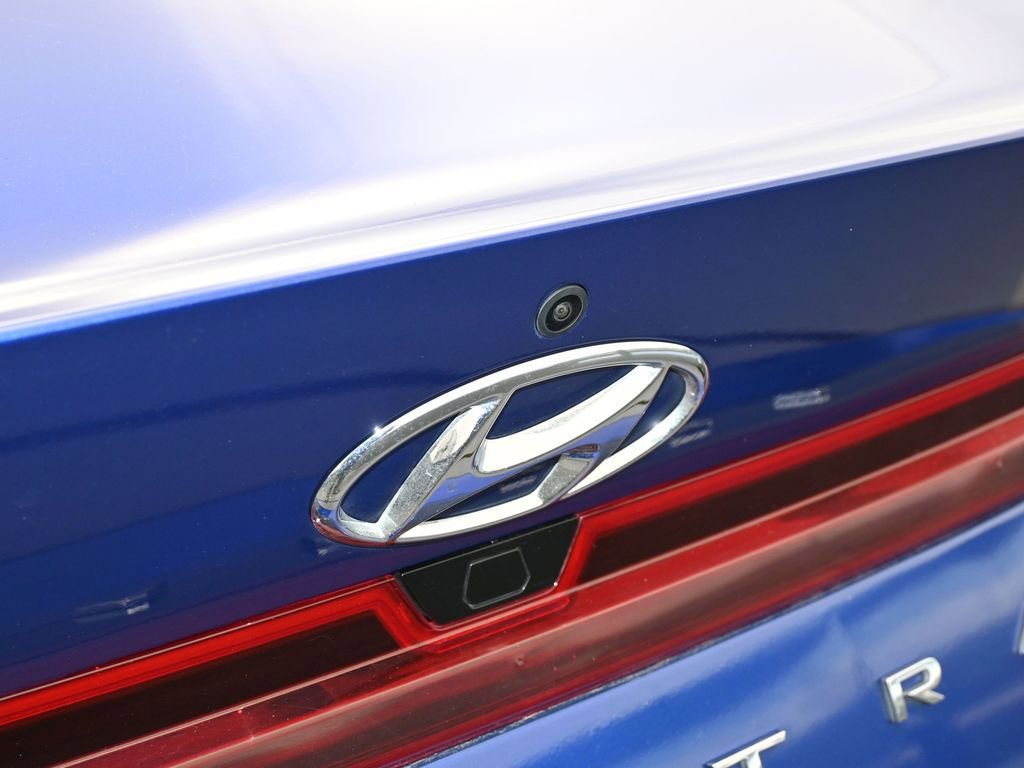 Used 2023 Hyundai Elantra SEL image 34