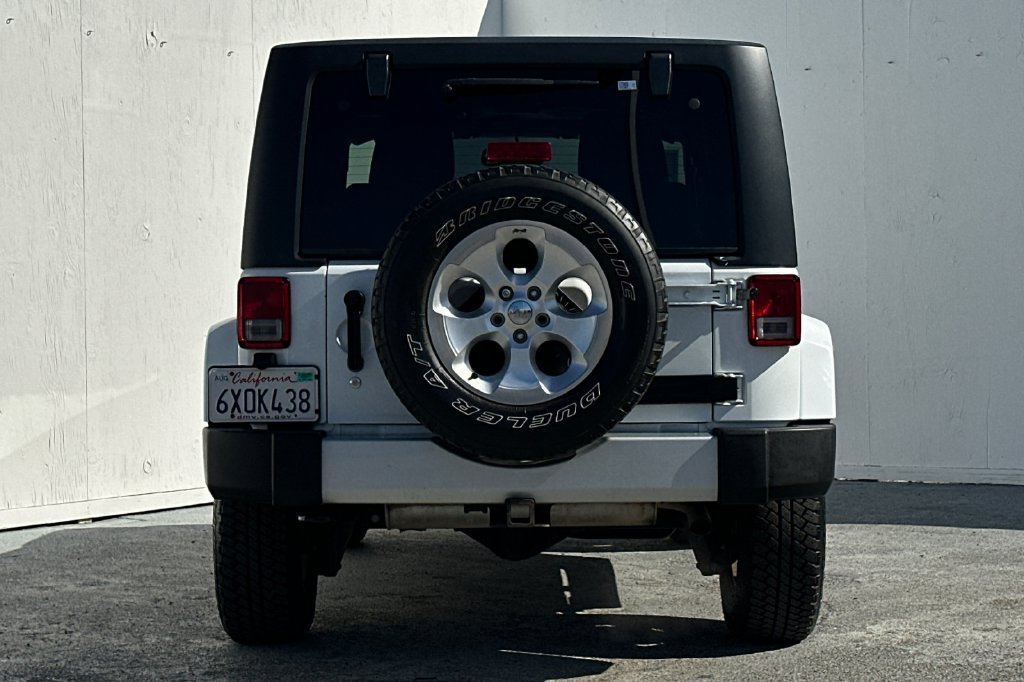 Used 2013 Jeep Wrangler Sahara w/ Connectivity Group AWD/4WD image 4