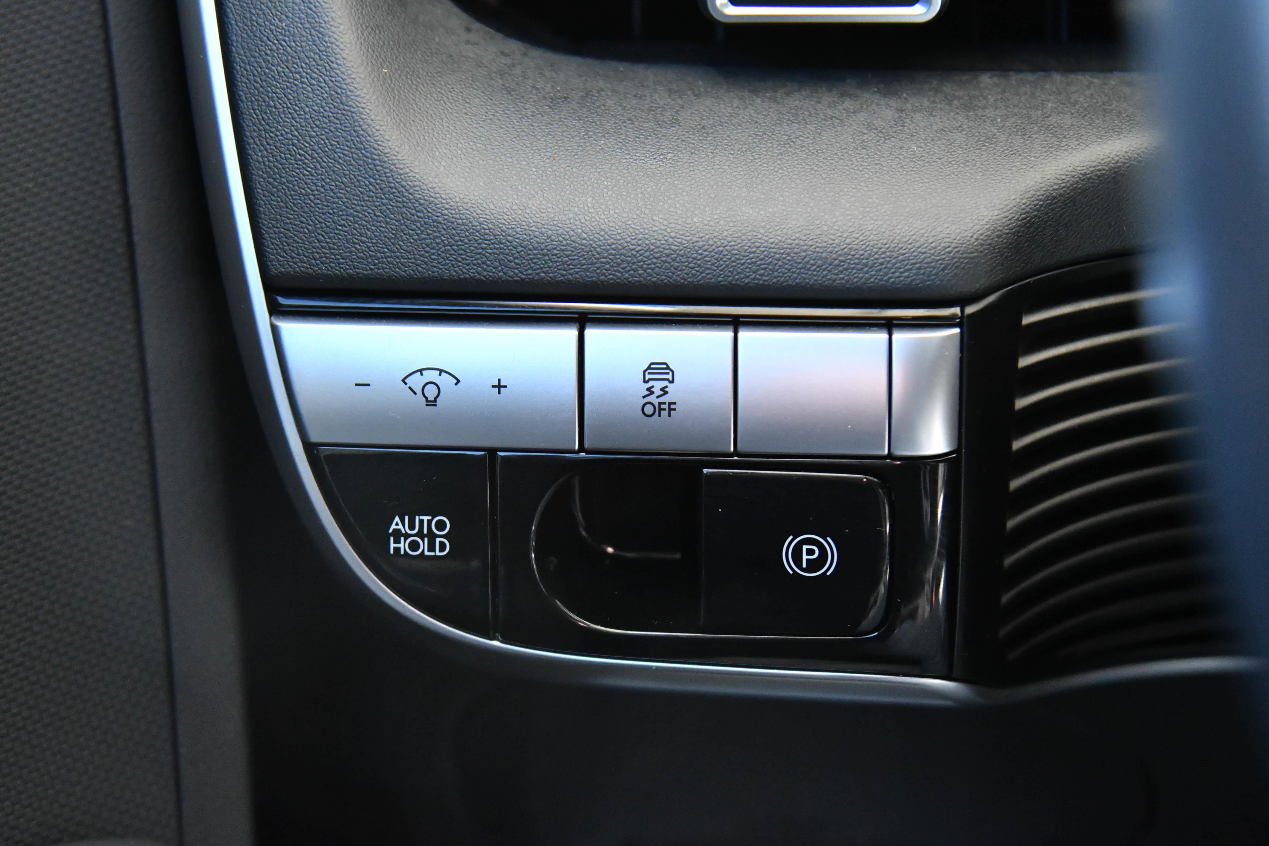 Used 2024 Hyundai Ioniq 5 SE image 34