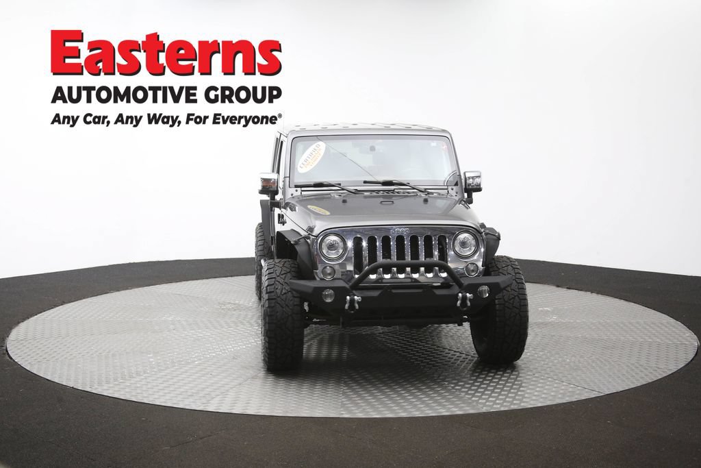 Used 2017 Jeep Wrangler Unlimited Sahara w/ Dual Top Group AWD/4WD image 52