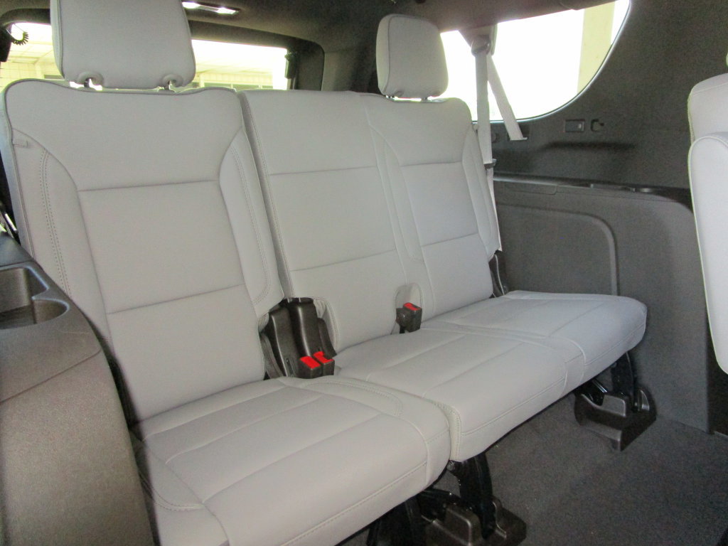 New 2027 GMC Yukon XL Elevation w/ Technology Package RWD image 17