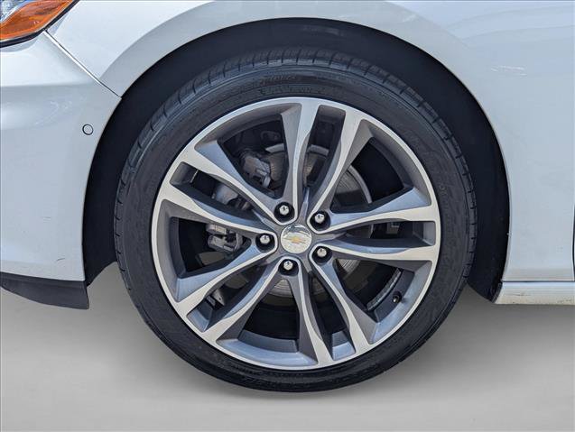 Used 2021 Chevrolet Malibu Premier FWD image 9