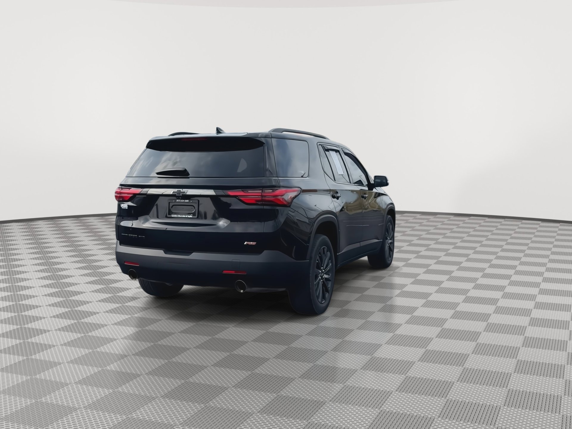 Used 2023 Chevrolet Traverse RS w/ LPO, Cargo Package AWD/4WD image 8