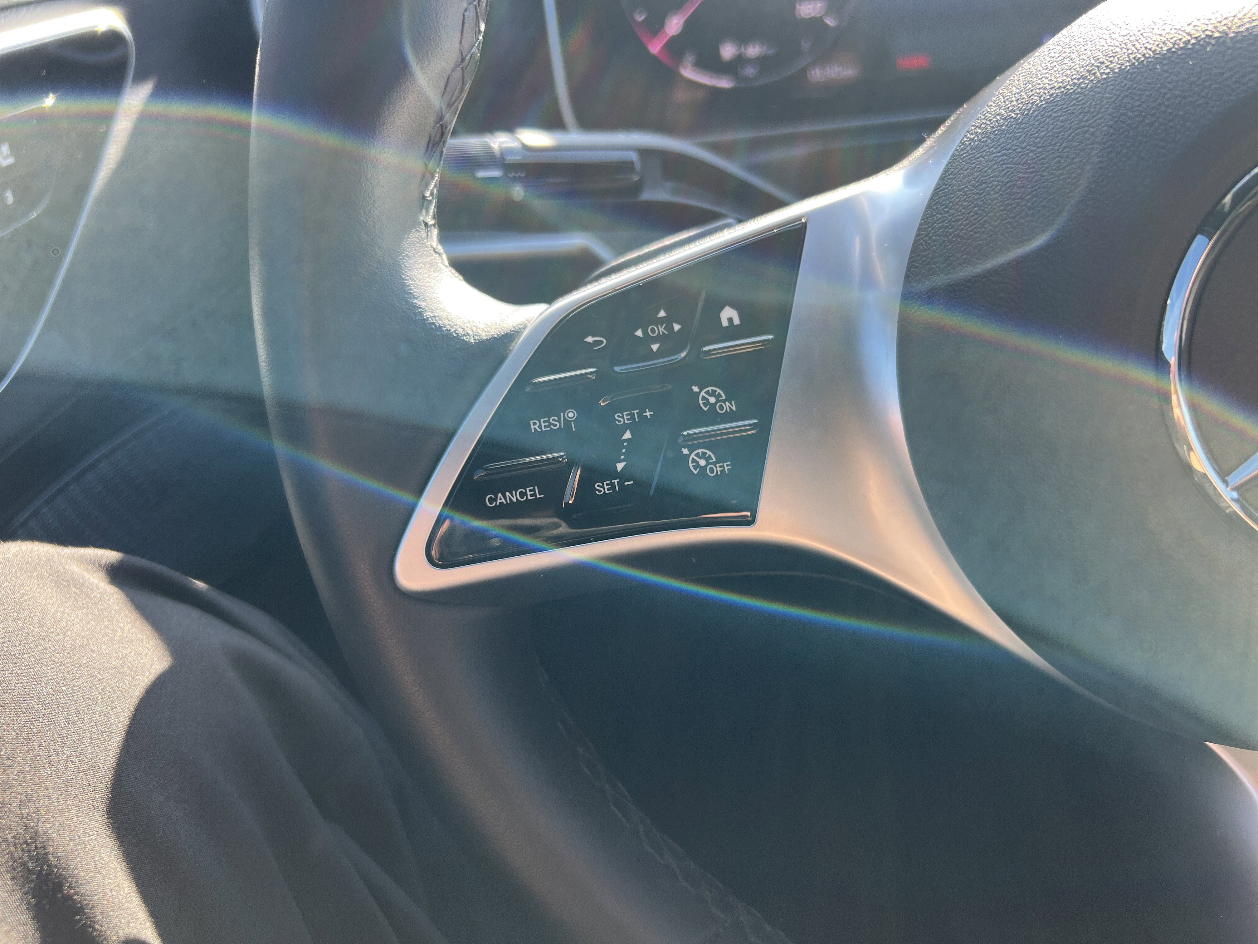 Certified 2025 Mercedes-Benz C 300 Sedan image 19