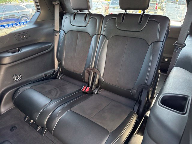 Used 2024 Jeep Grand Cherokee L Laredo AWD/4WD image 22