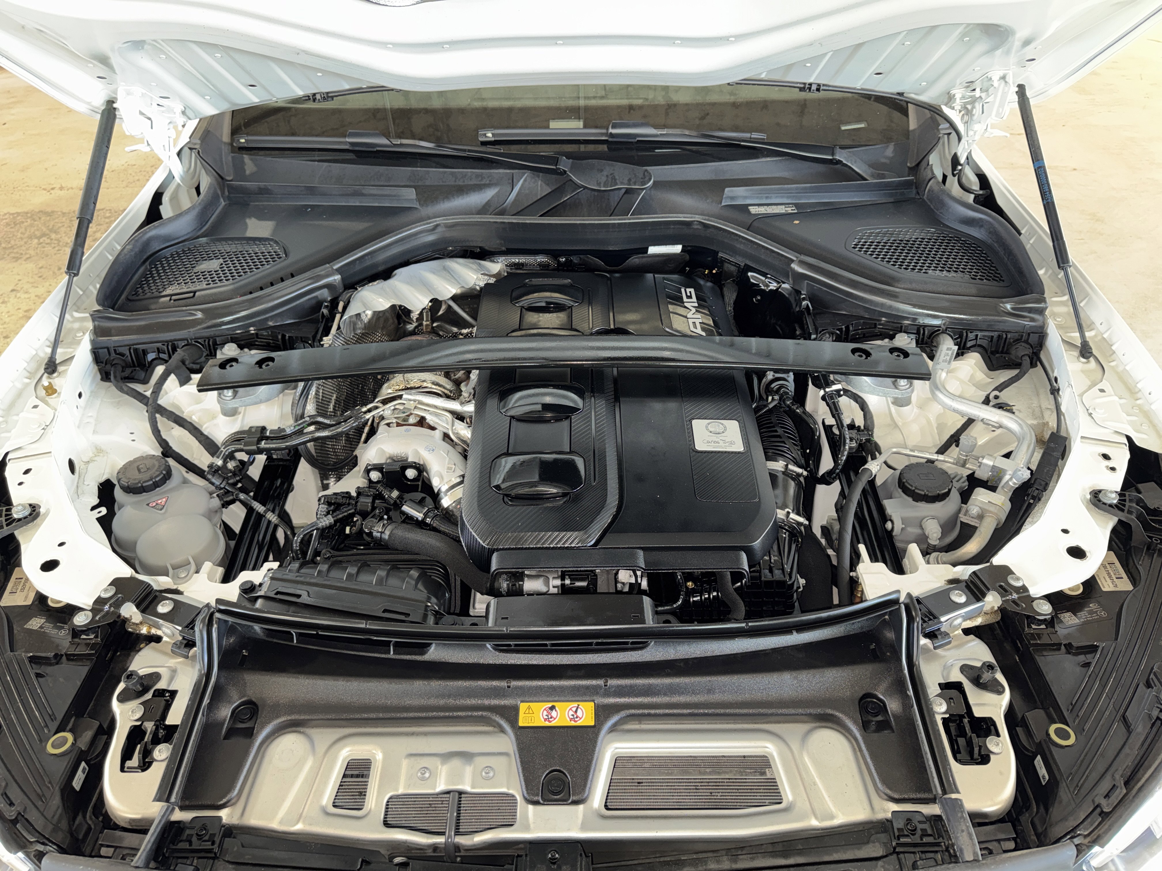 Used 2025 Mercedes-Benz GLC 43 AMG 4MATIC image 36