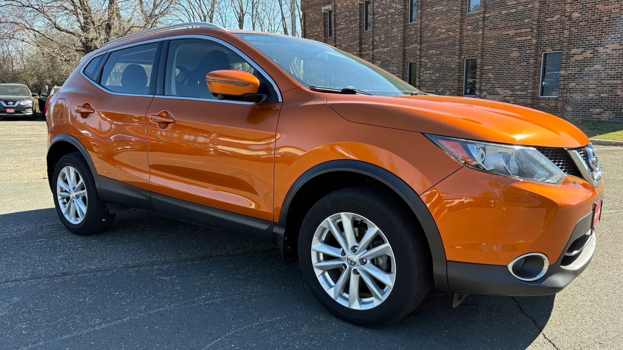 Used 2017 Nissan Rogue Sport SV w/ SV Premium Package image 12