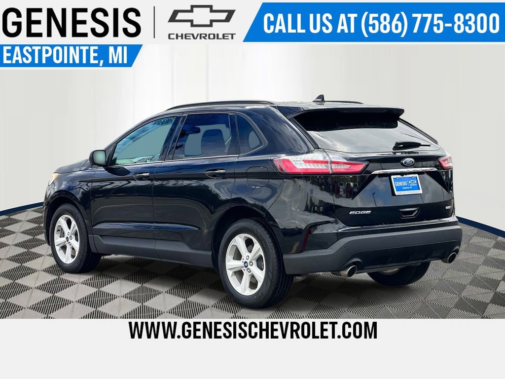 Used 2020 Ford Edge SE AWD/4WD image 3
