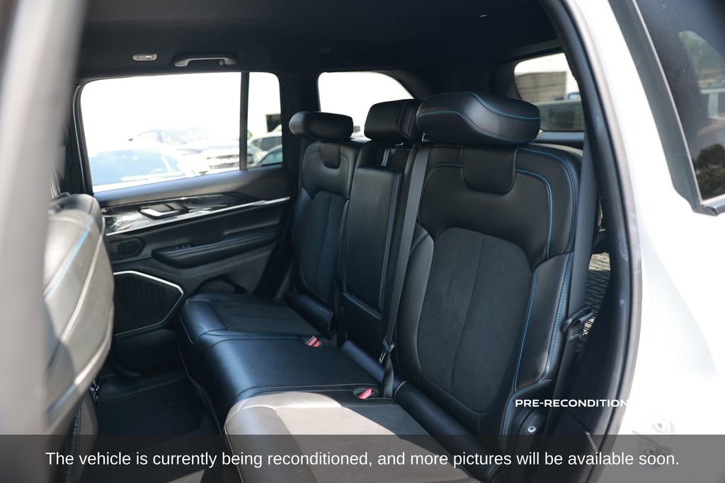 Used 2022 Jeep Grand Cherokee Trailhawk w/ Advanced Protech Group II image 12