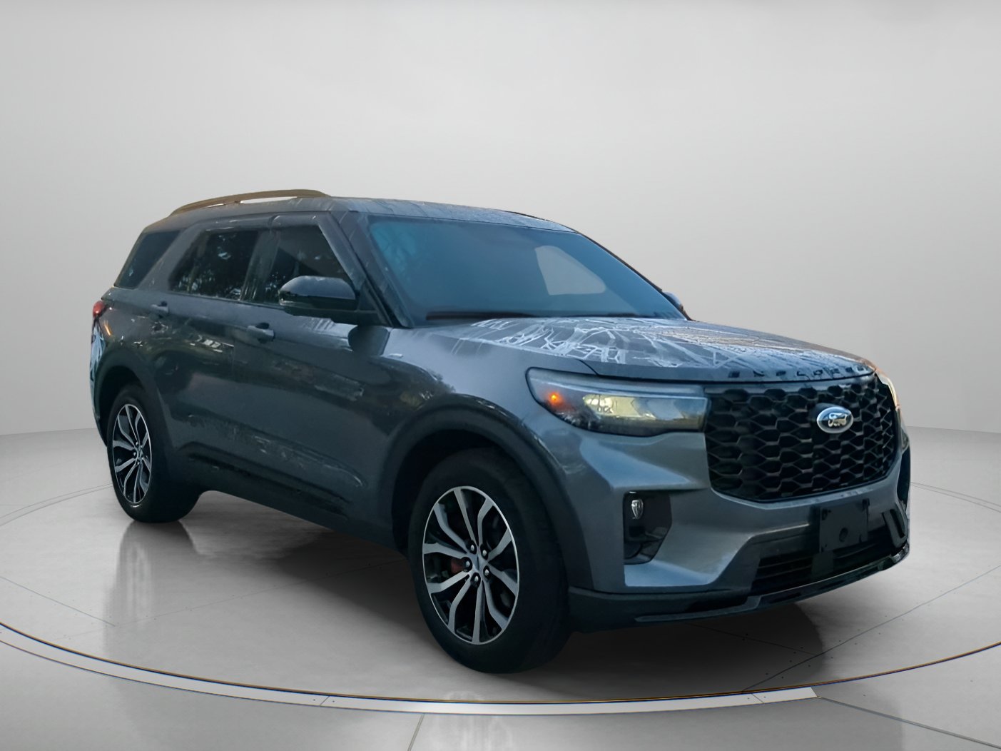Certified 2026 Ford Explorer ST-Line w/ ST-Line Street Pack RWD image 2