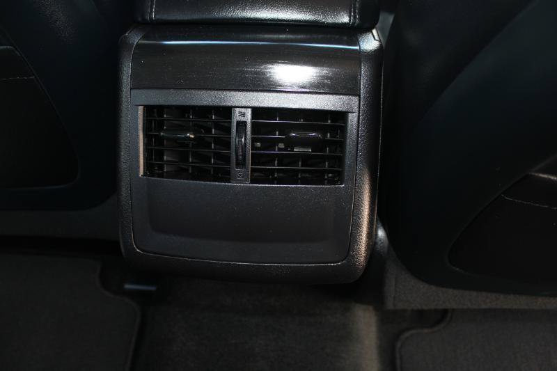 Used 2018 Toyota Avalon Touring w/ Carpet Mat Package FWD image 20
