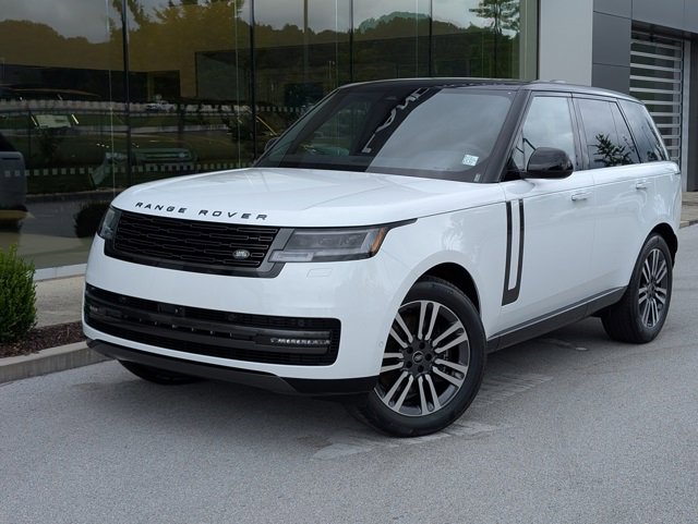 New 2025 Land Rover Range Rover SE