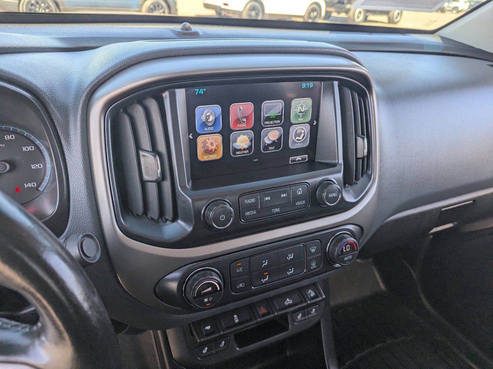 Used 2017 Chevrolet Colorado Z71 AWD/4WD image 25