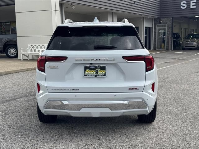 Used 2026 GMC Terrain Denali AWD/4WD image 4