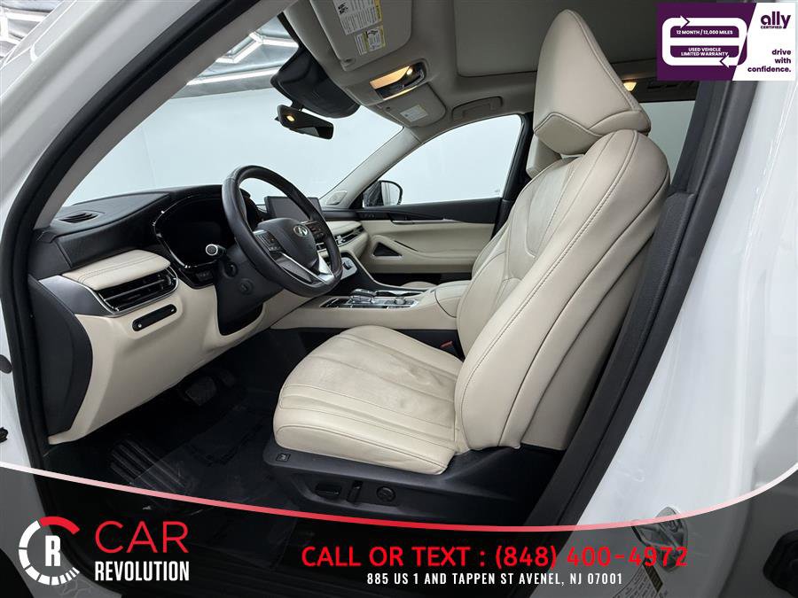 Used 2023 INFINITI QX60 Sensory w/ Cargo Package image 18