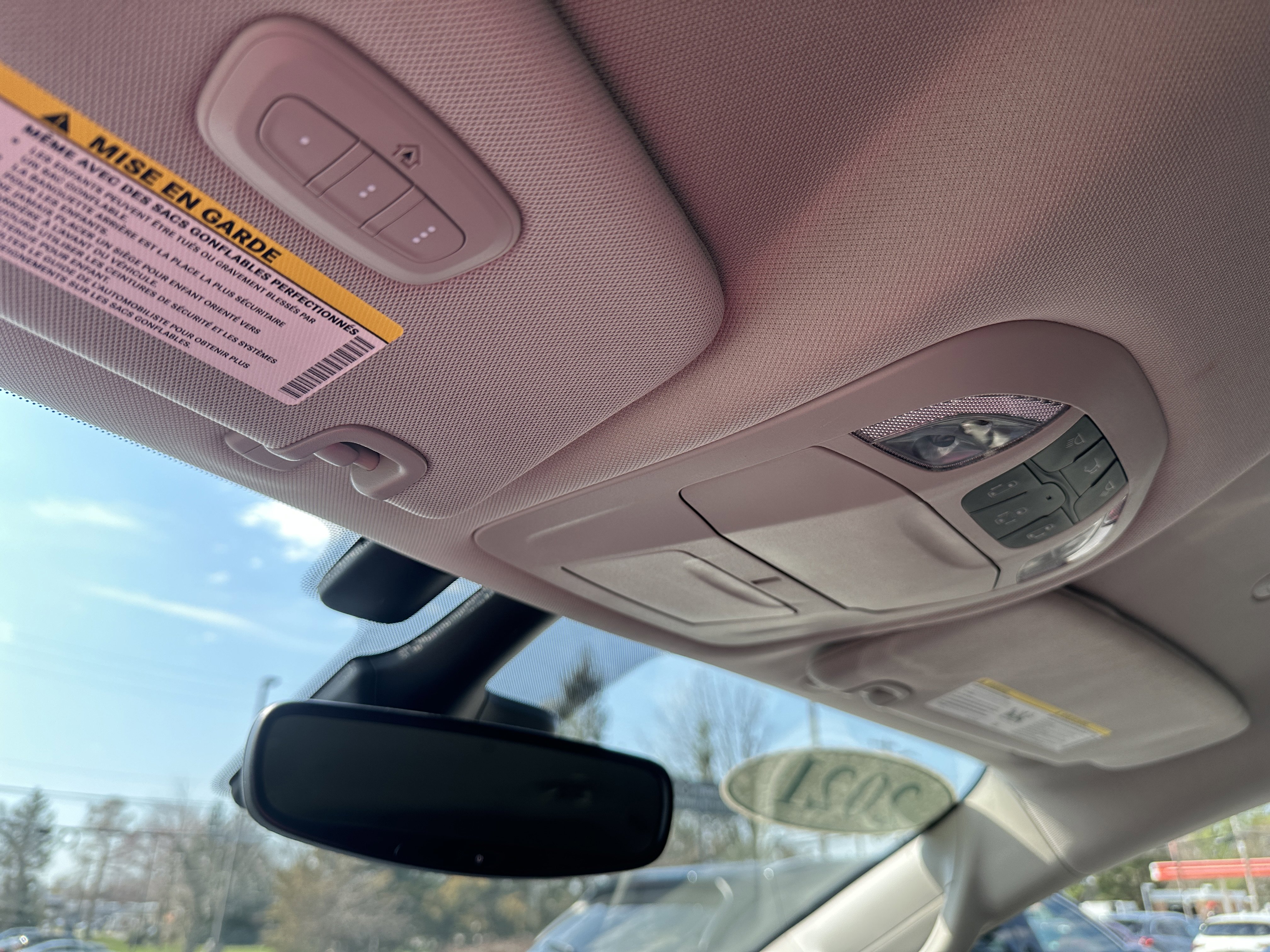 Used 2021 Chrysler Pacifica Touring-L image 29