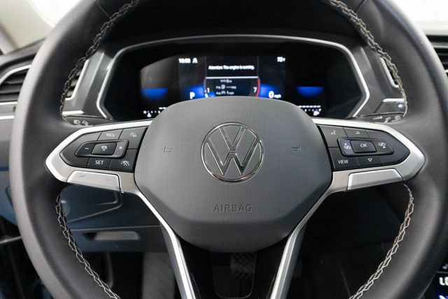 Used 2024 Volkswagen Tiguan SE image 22
