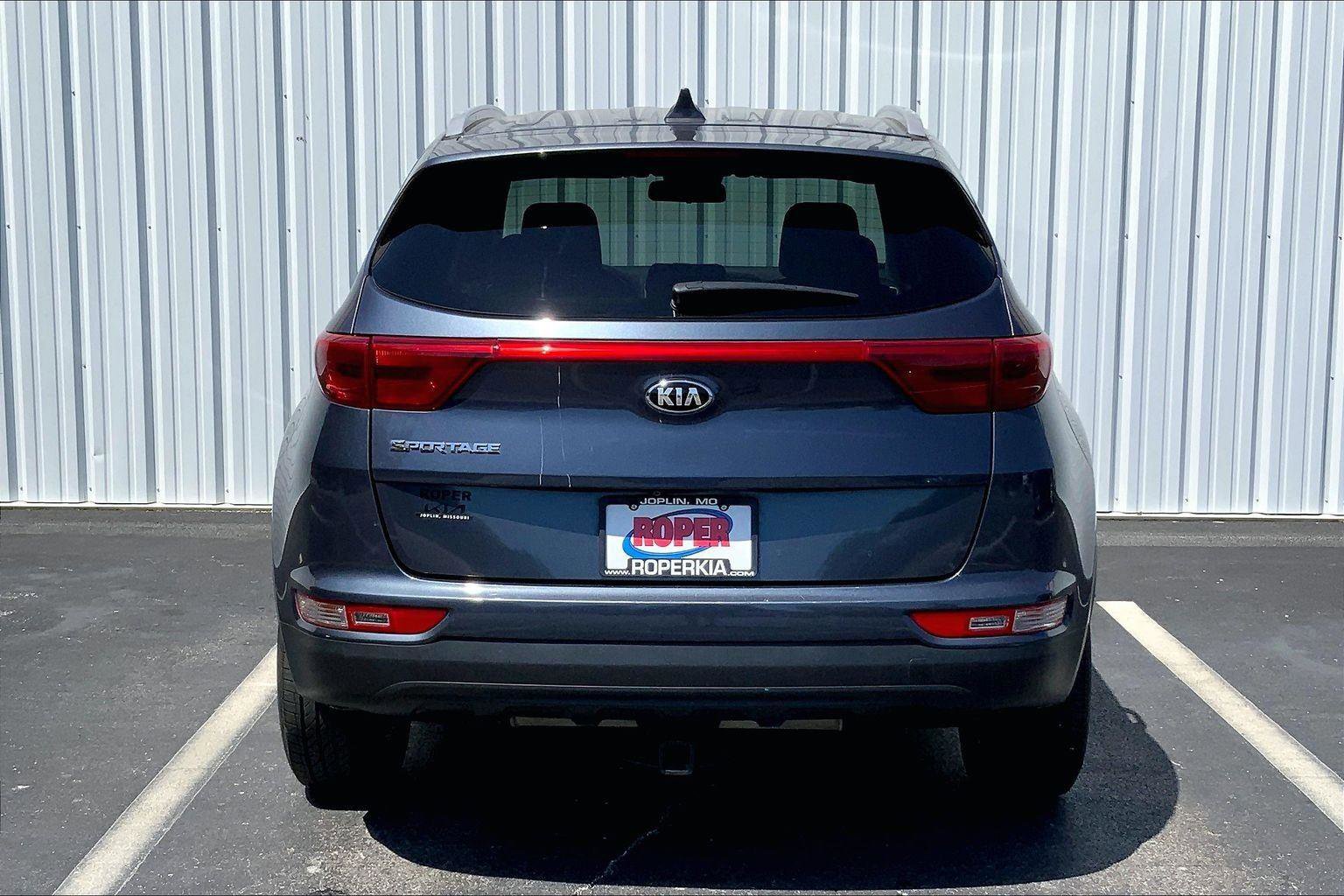 Used 2019 Kia Sportage LX w/ LX Popular Package AWD/4WD image 4