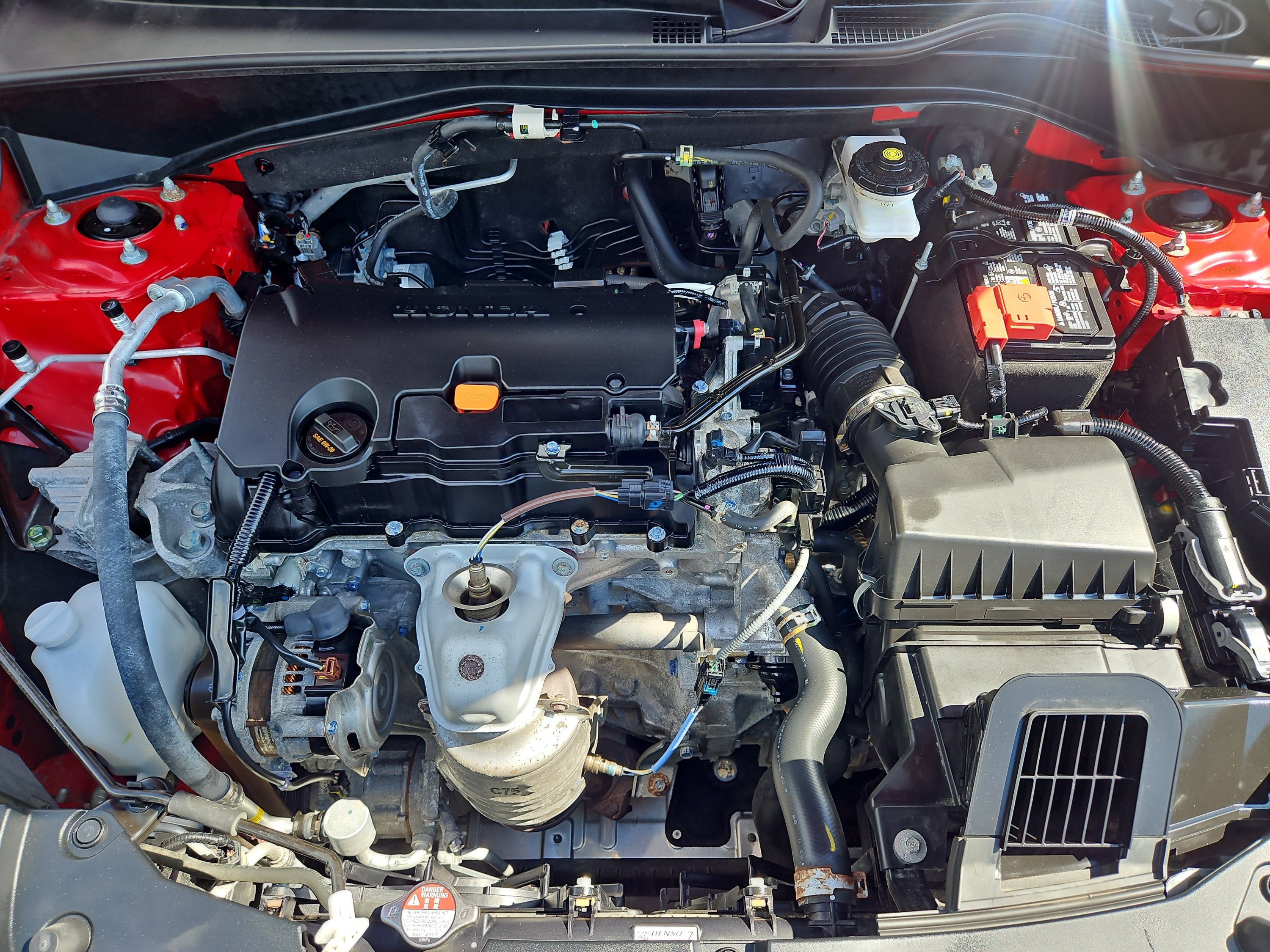 Certified 2025 Honda HR-V Sport image 31