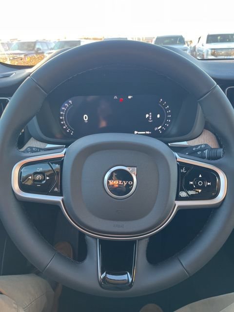 New 2026 Volvo XC60 B5 Core AWD/4WD image 10