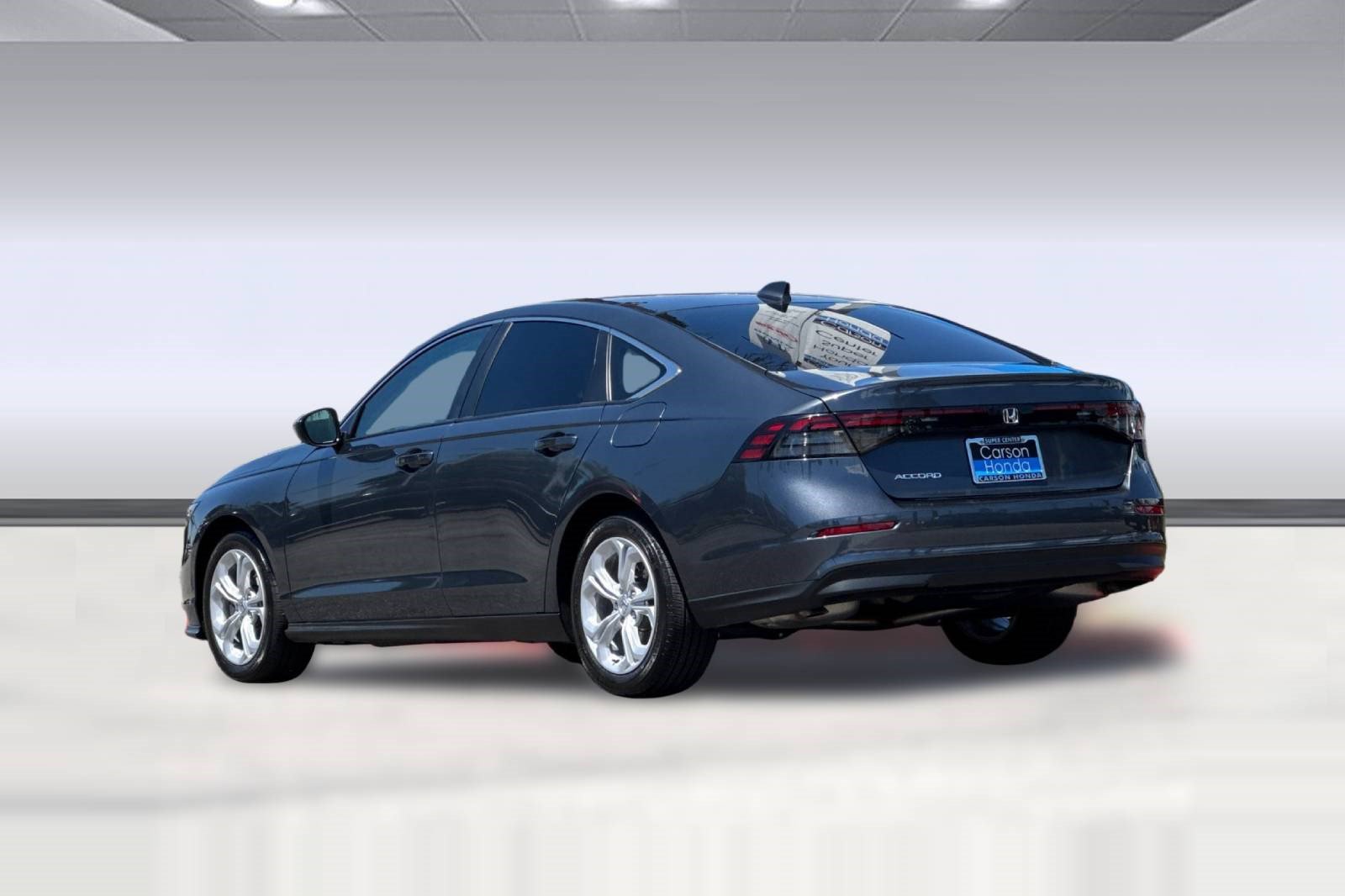 Certified 2025 Honda Accord LX image 3