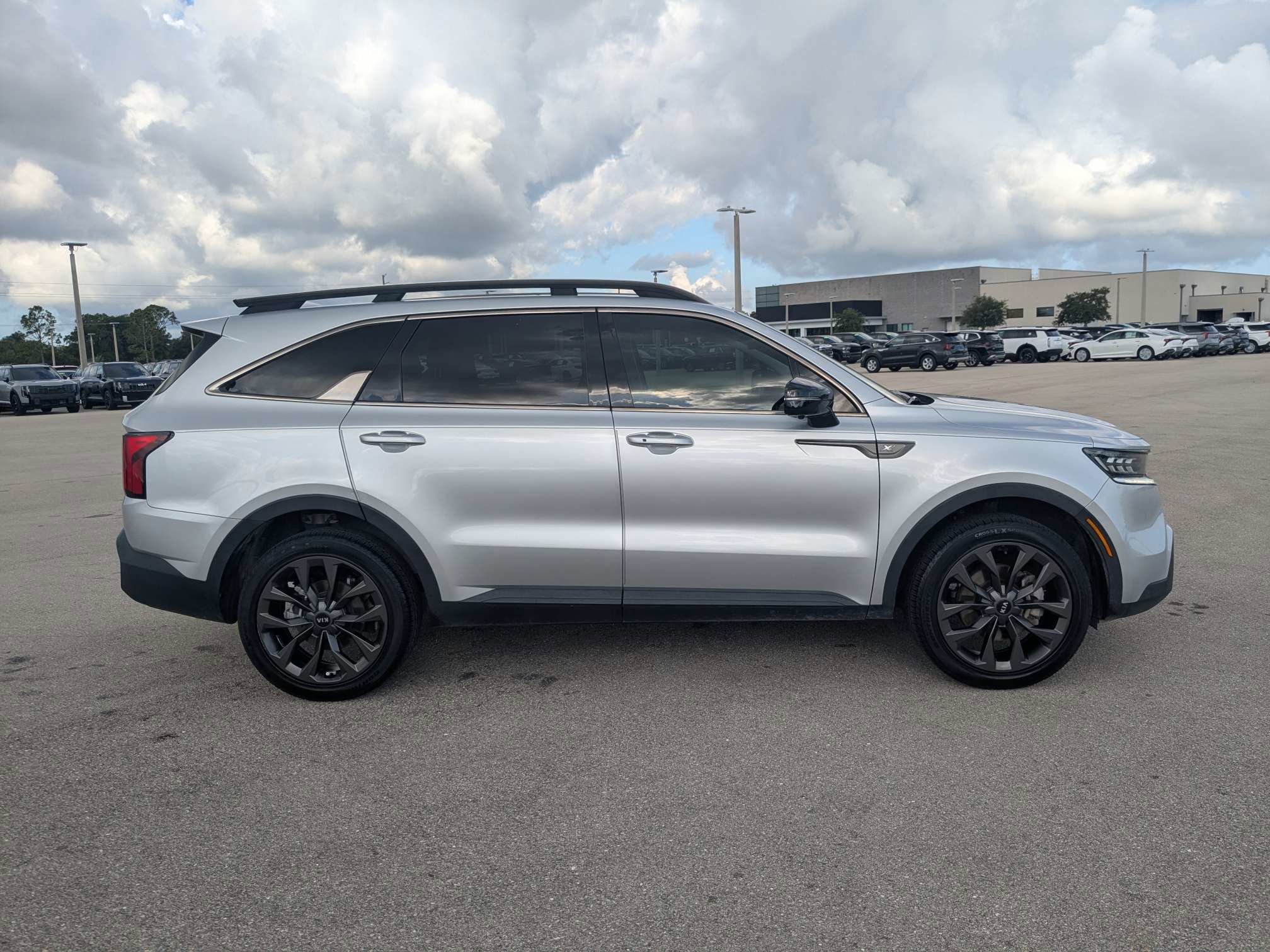 Used 2021 Kia Sorento SX Prestige AWD/4WD image 4