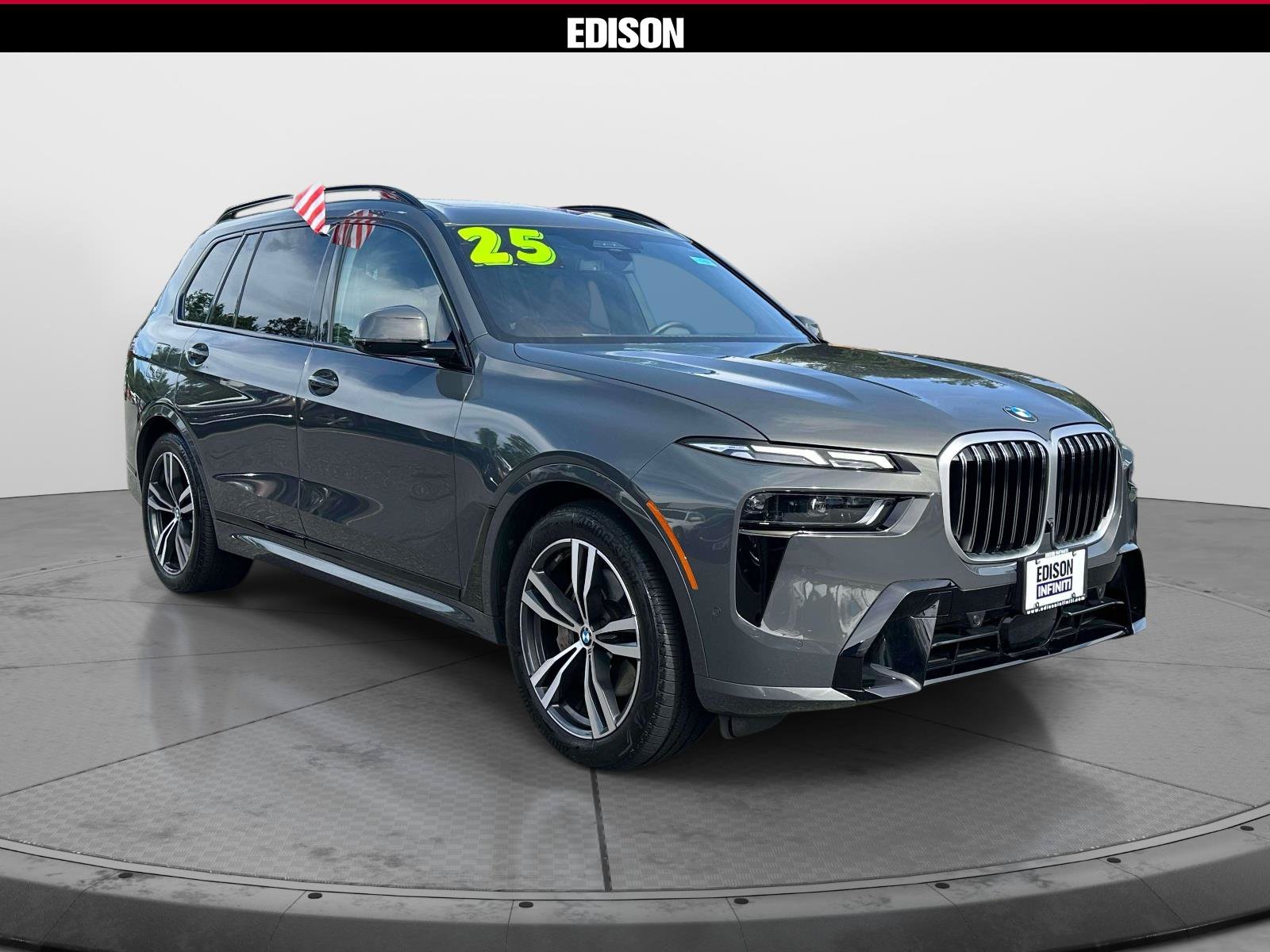 Used 2025 BMW X7 xDrive40i w/ Executive Package AWD/4WD image 1