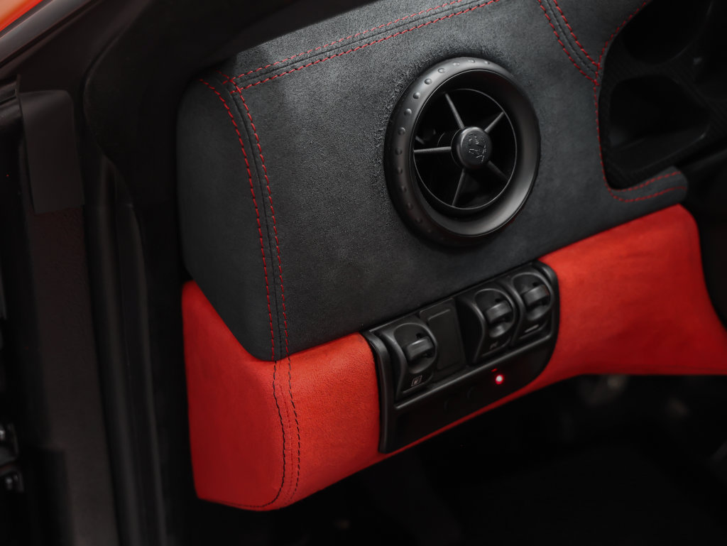 Used 2004 Ferrari 360 Challenge Stradale RWD image 47