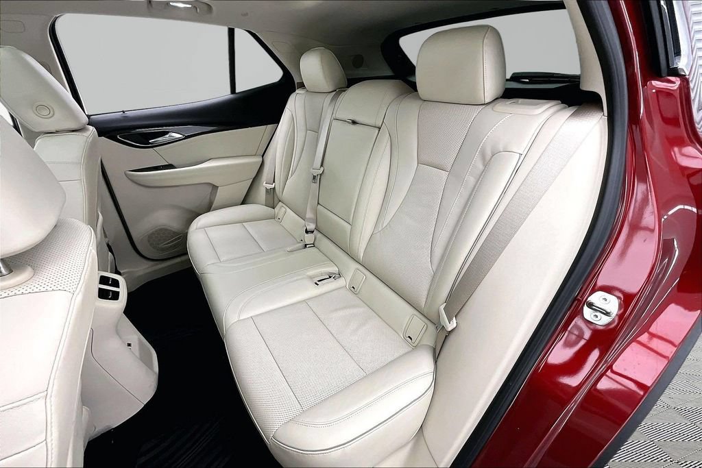 Used 2021 Buick Envision Essence w/ Technology Package I FWD image 26