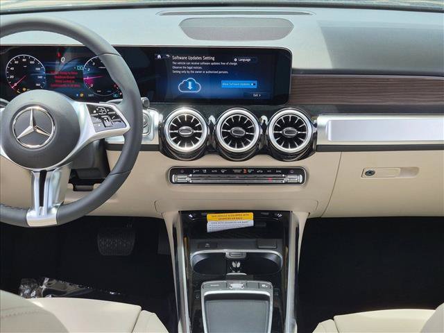 New 2026 Mercedes-Benz GLB 250 image 10